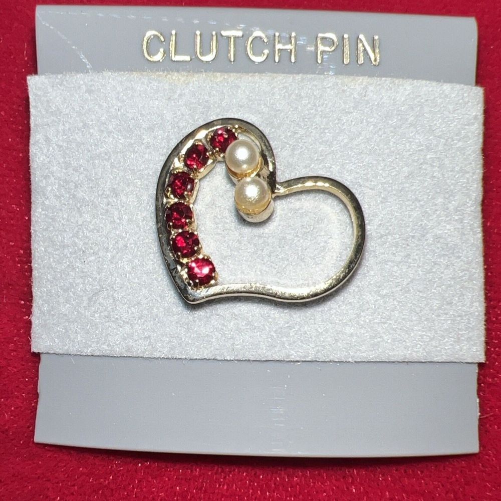 Vintage Passport Boutique Heart Clutch Pin Costume Jewelry